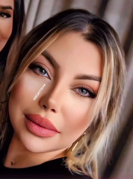 بهترین جراح بینی در تهران -دکتر آرزو خوانساری