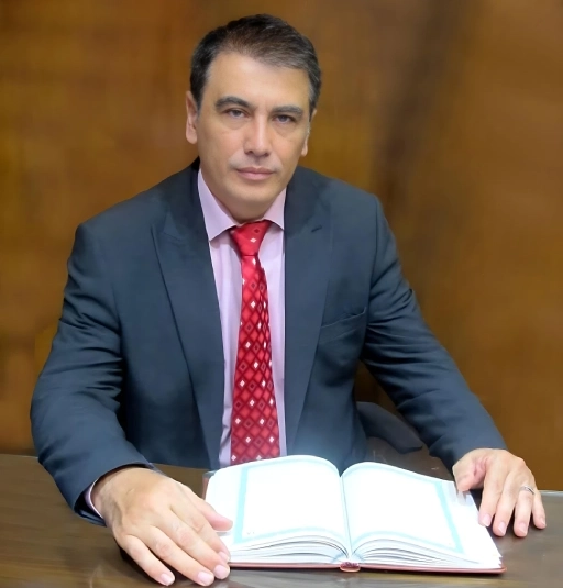 دکتر کامبیز پوریوسف